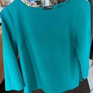 The limited teal top